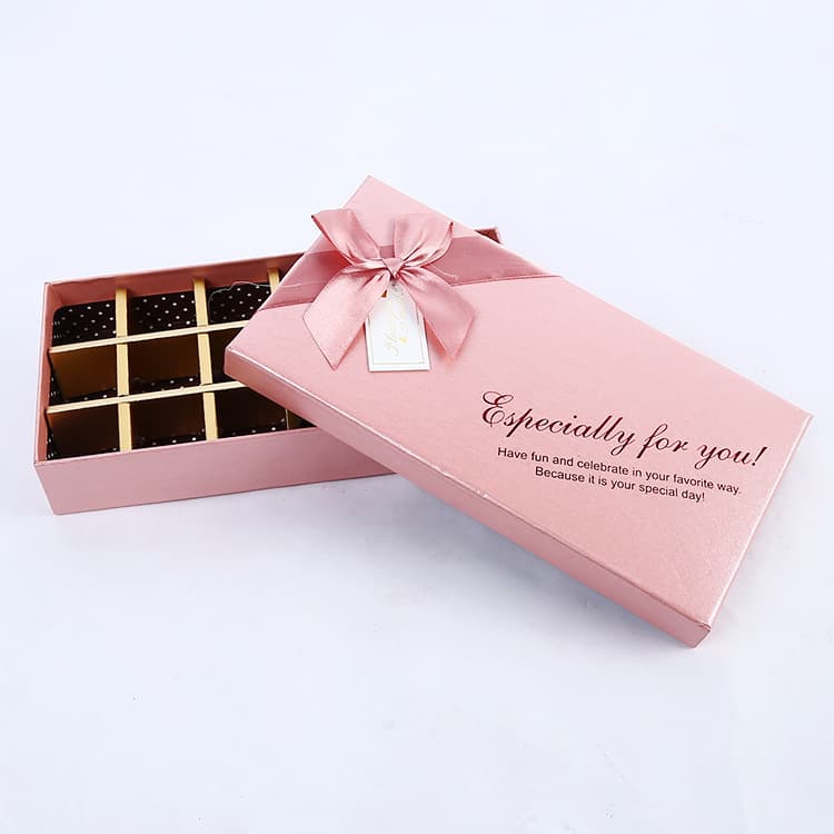 18 Compartment Chocolate Gift Box Ferrero Chocolate Packaging Box Rectangular Paper Box Candy Wholesale Packaging