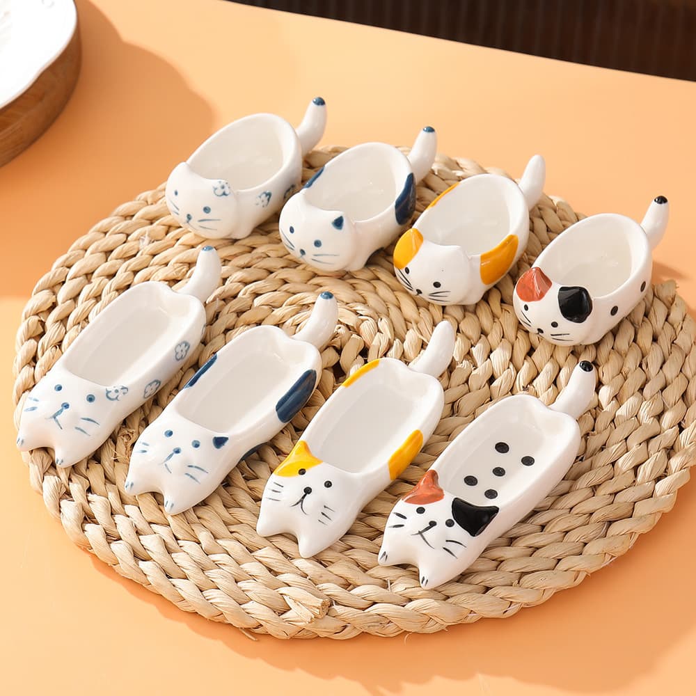 New ceramic flavor dish cartoon household cute kitten dipping dish chopstick holder spoon holder hot pot sauce dish vinegar dish