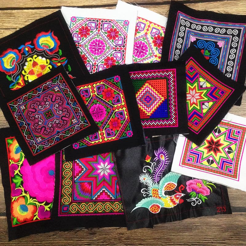 Miao Embroidery Small Square Machine Embroidery Patches, Ethnic Minority Style Craft DIY Embroidery Flowers, Clothing Trimming Corner Accessories