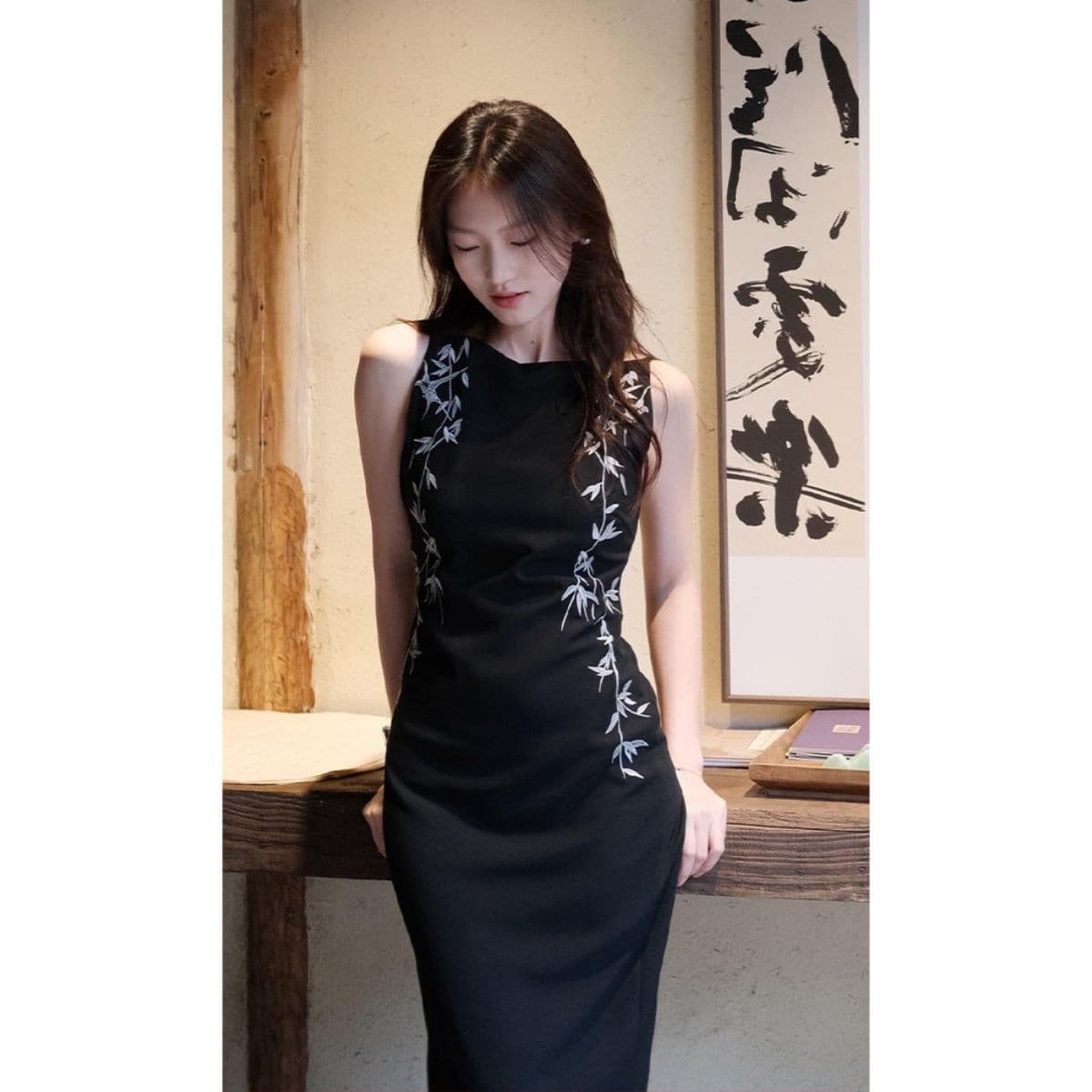 One-line collar slim dress embroidered summer heavy-duty new Chinese style niche sleeveless design national style suspender skirt