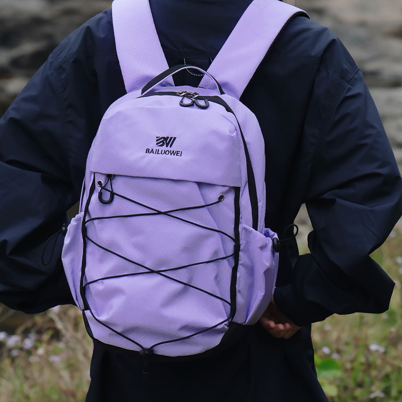New Cross-Border Outdoor Hiking Backpack, Lightweight Travel Sports Backpack for Women, Fashionable Casual School Bag for Trekking