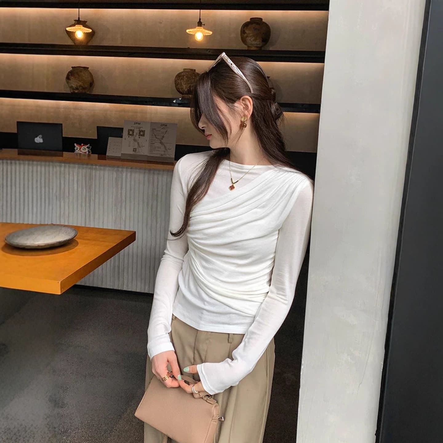 Korean Style Ruched Design Round Neck Base Layer Top for Women Autumn Winter Sweet and Spicy Slimming Long Sleeve T-Shirt Inner Wear