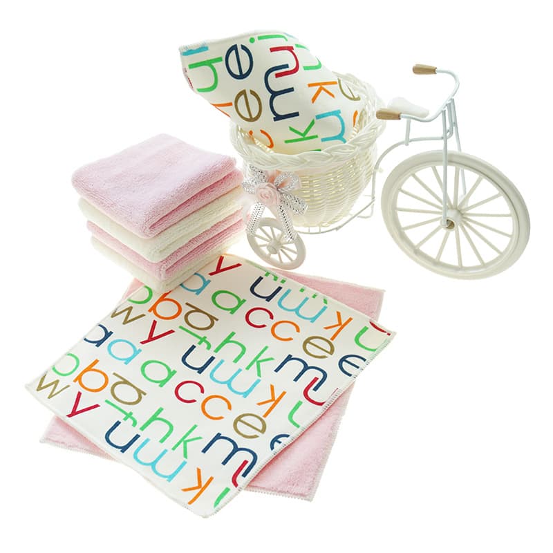 Multicolor letters heat transfer flat composite coral fleece soft skin-friendly rapid absorption factory hand towel small handkerchief