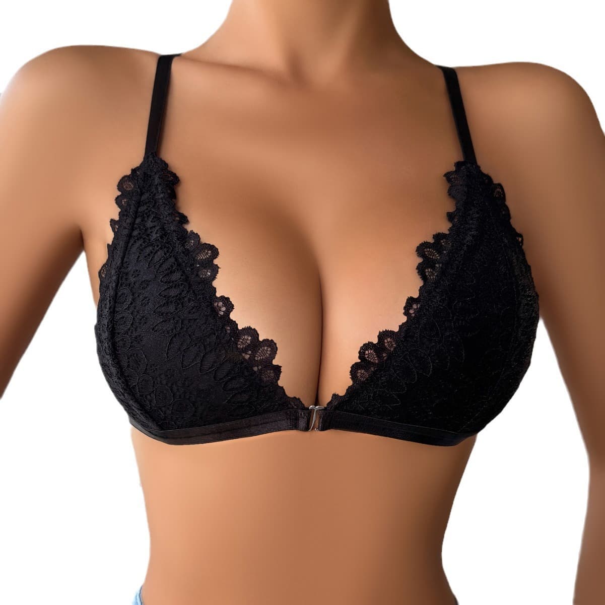 New Lace Trim Push-Up Seamless Cross Neck Strapless Bra for Women, No Underwire, European and American Style, Stock Available