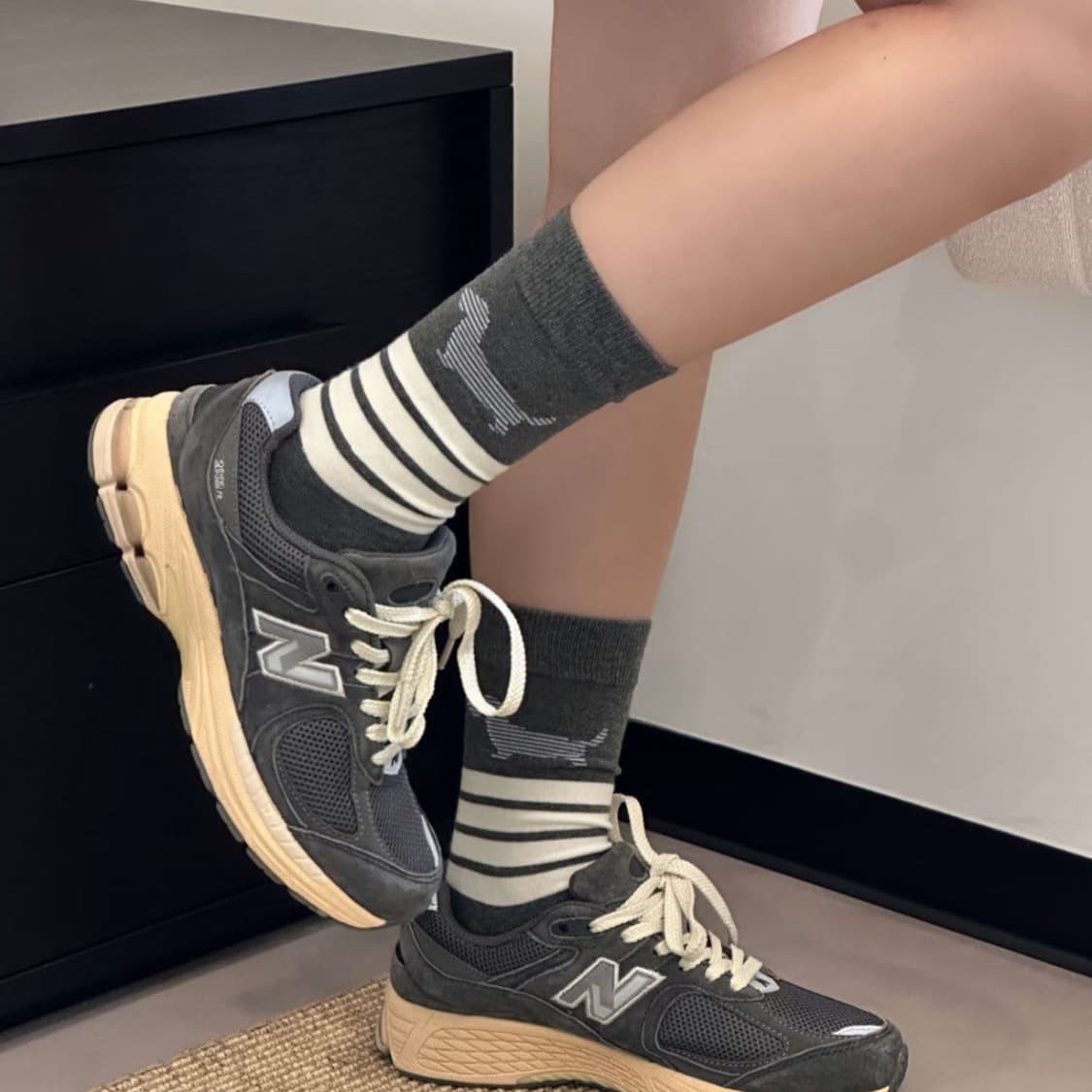 Autumn Limited Edition Heavyweight Striped Cute Socks for Women, Versatile Cartoon Dog Design, Stylish Couple Mid-Calf Socks