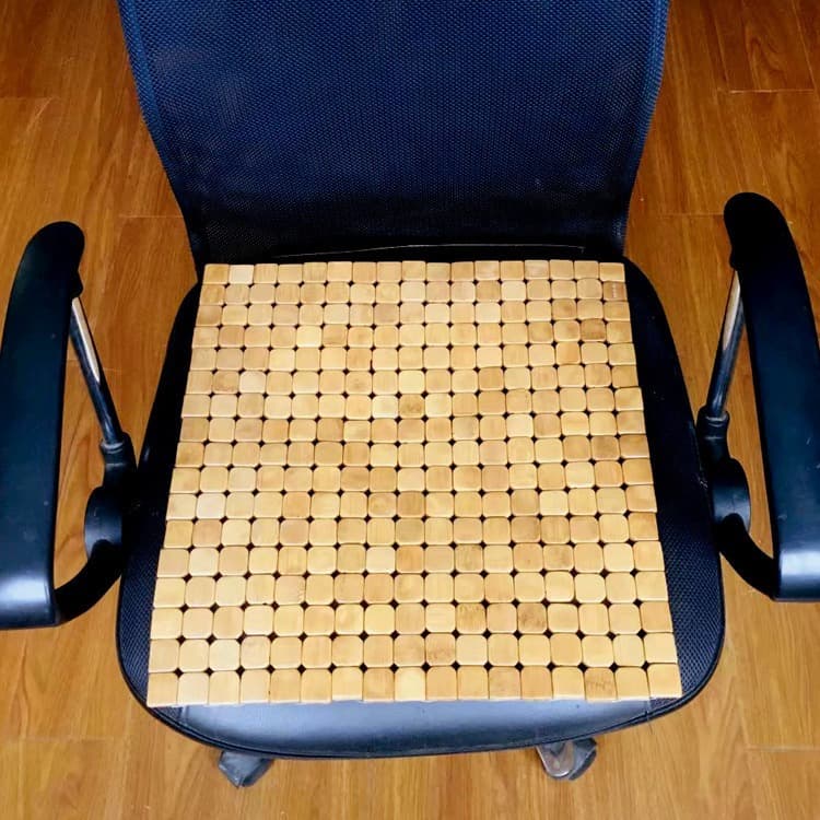Bamboo cushion, cool and breathable, suitable for summer use, car seats, and offices. Large octagonal bamboo mat.