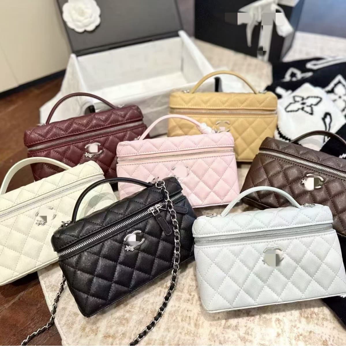 2025 New Xiangjia Star Lunch Box Bag Premium Chanel-Style Diamond Quilted Chain Handle Shoulder Crossbody Bag for Women