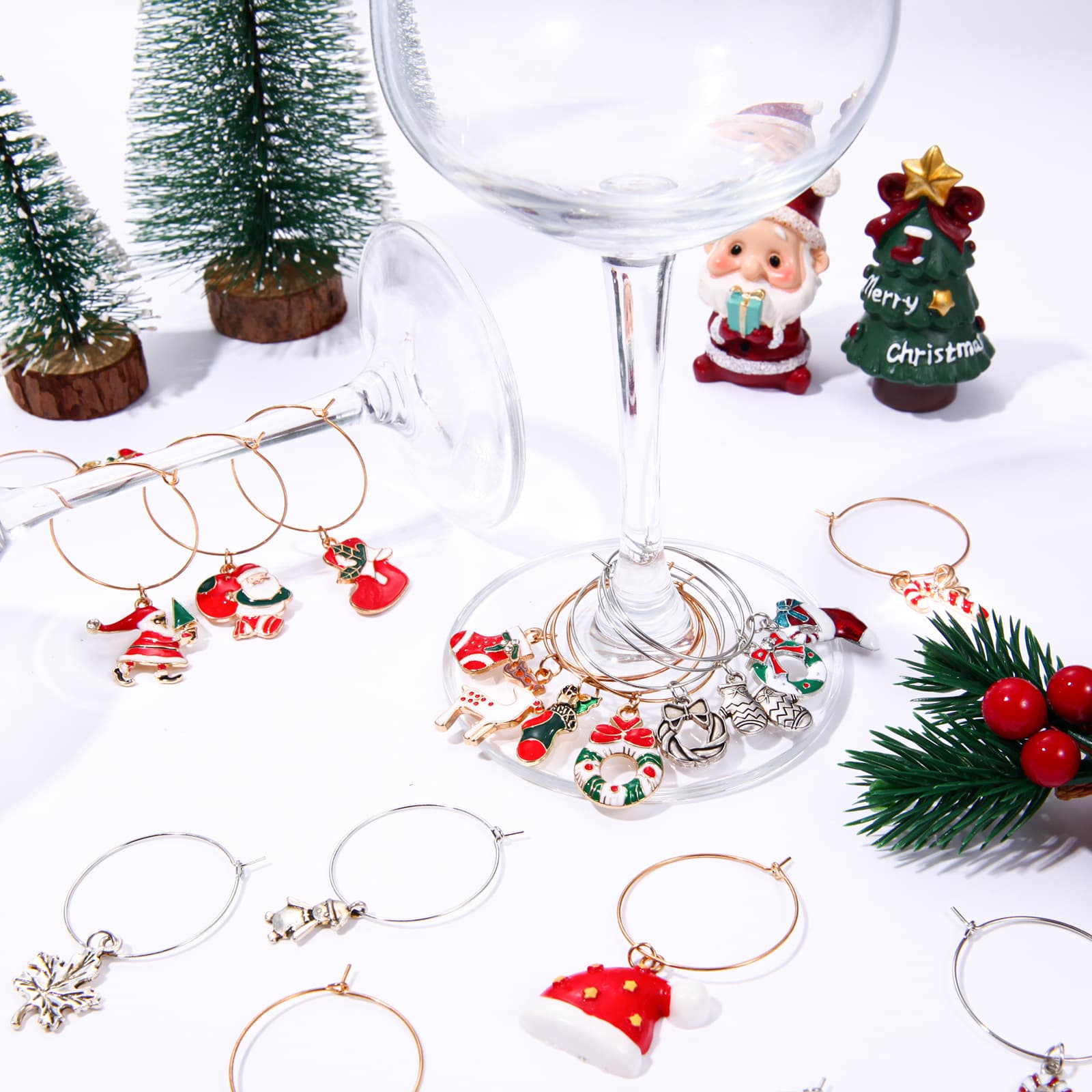 Wine Glass Markers Red Wine Glass Decor Charms Party Goblet Identifiers Christmas DIY Ornaments