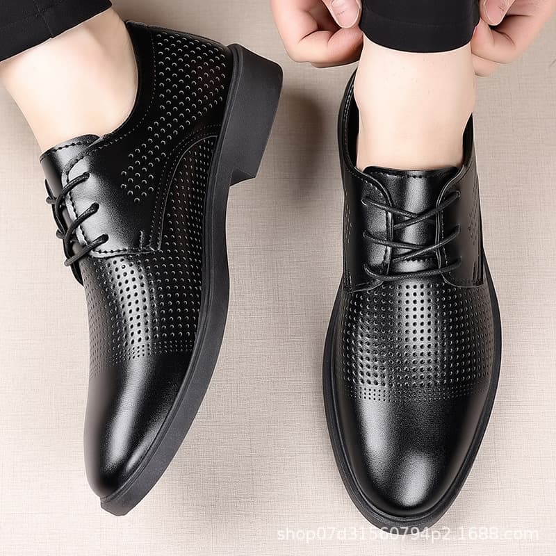 Summer new men's shoes, men's breathable hole leather sandals, British comfortable and wear-resistant black business casual leather shoes for men