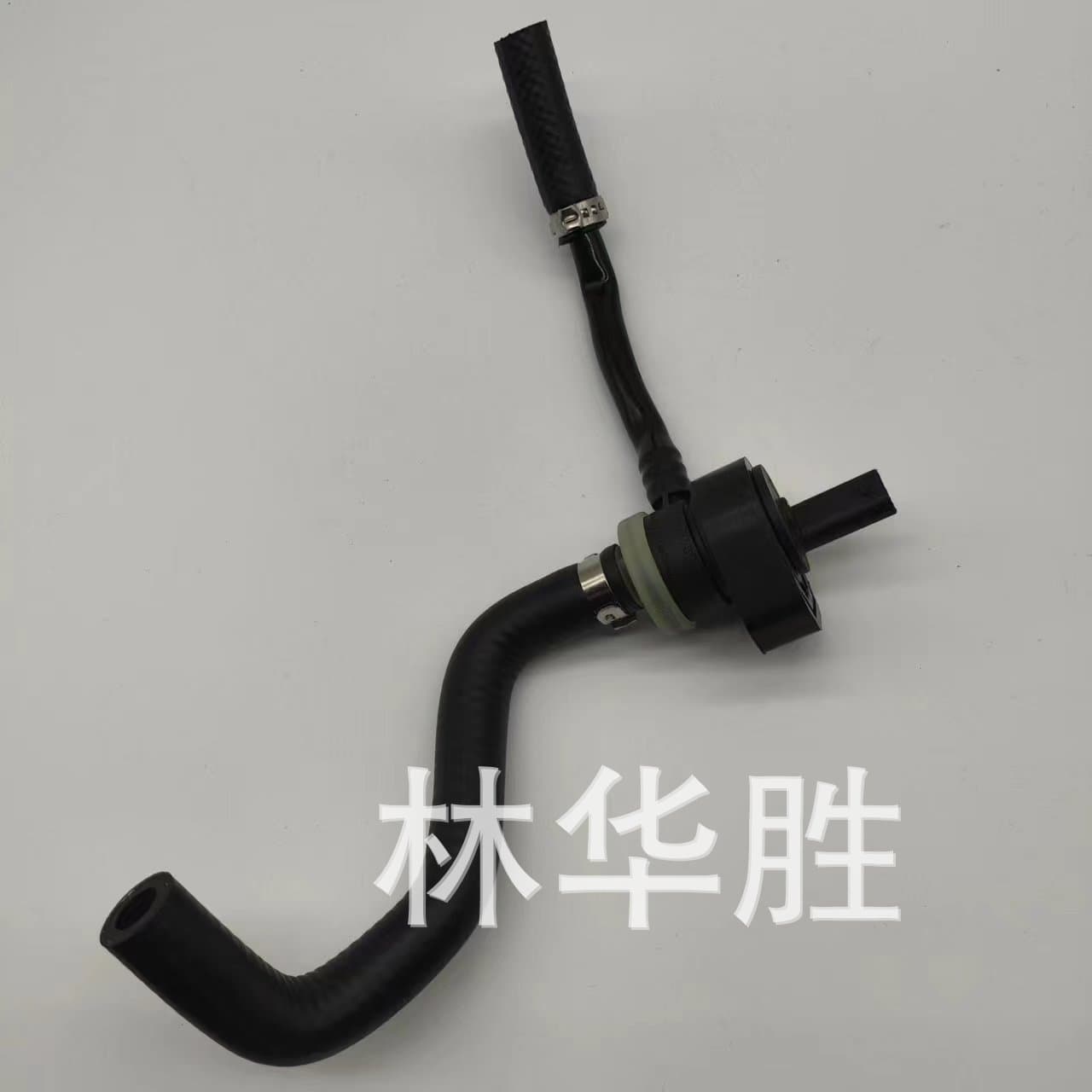 For Mercedes-Benz E20 Ventilation Pipe 2740182101 2740181200 2740187301