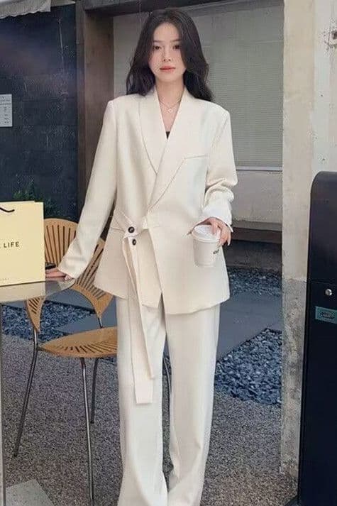 Korean style design small suit suit for women 2025 spring and autumn new style high-end temperament casual wide-leg pants two-piece set