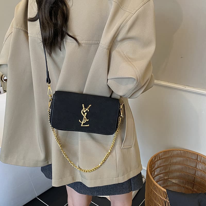 Chanel-style matte chain bag for women, spring 2026 new arrival, YSL-inspired high-end single shoulder and crossbody bag, small square bag