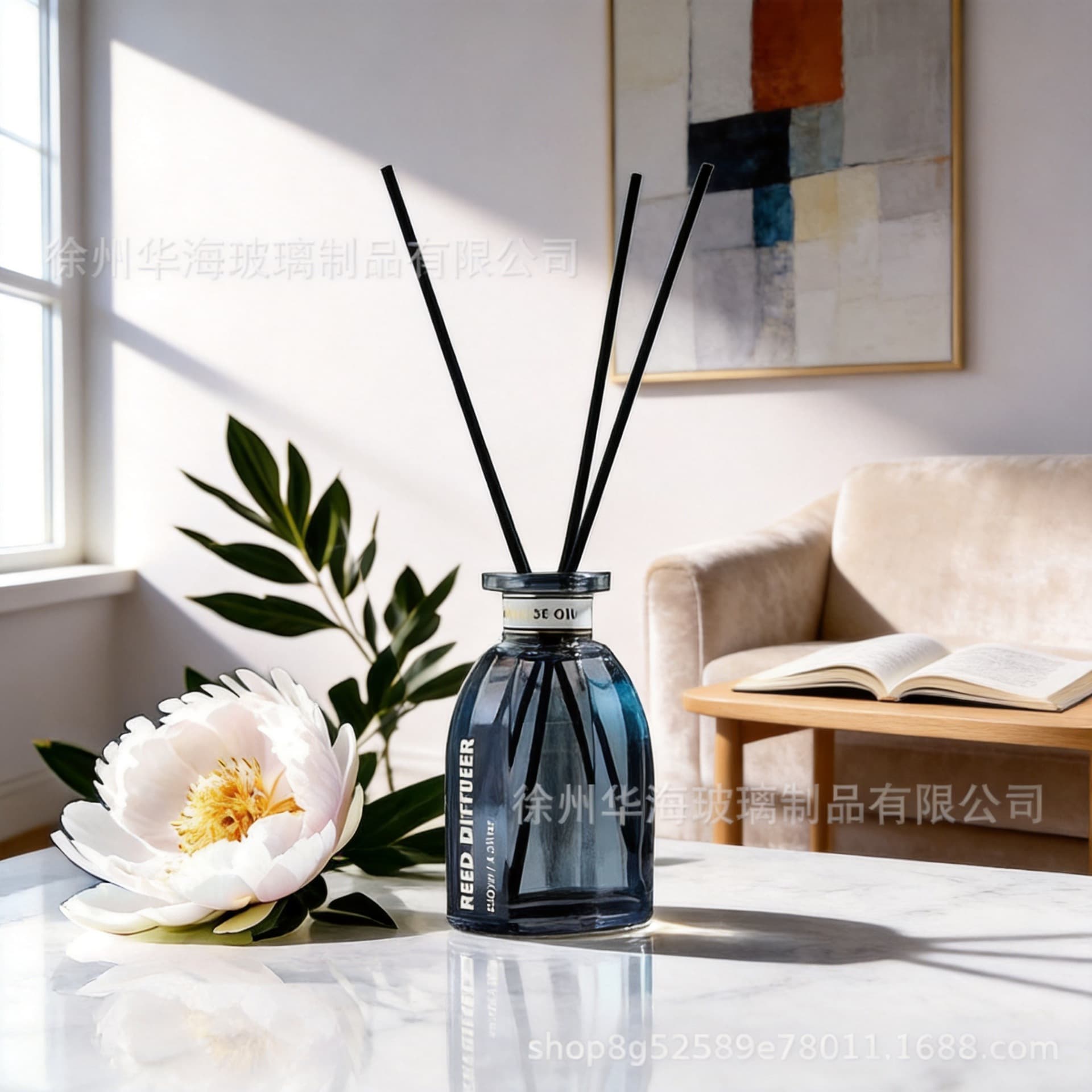 Aromatherapy bottle octagonal bayonet clear glass empty bottle fireless rattan perfume bottle indoor diffuser bottle manufacturer wholesale