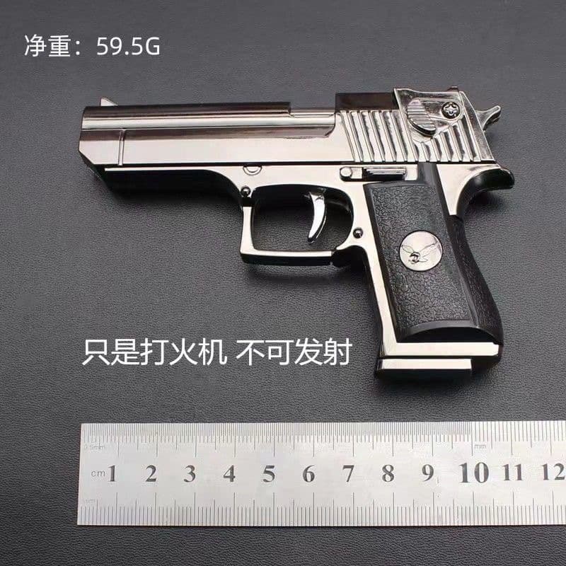 Novelty Funny Gun-Shaped Lighter for Birthday Gifts, Direct Flame Refillable Lighter for Street Stall Fun