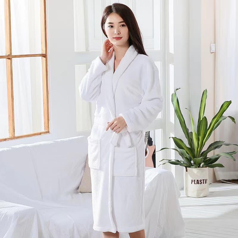Autumn Winter Flannel Bathrobe Men Women Thickened Coral Fleece Long Sleeve Couple Pajamas Robe Homewear Bathrobe