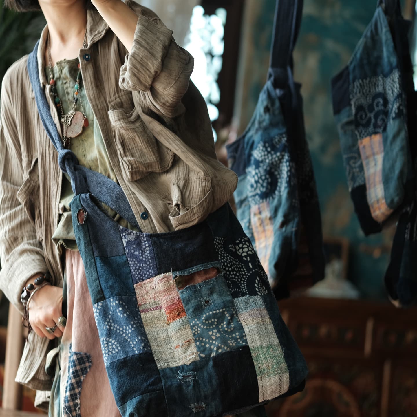 Customized Patchwork Large Crossbody Bag B093 with Blue-Dyed Vintage Fabric
