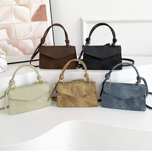 Fashionable Minimalist Small Square Bag Women's Crossbody Bag Spring Hot Sale Of The Season New Style Versatile Single Shoulder