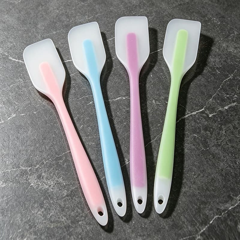 Translucent scraper soft silicone cake scraper household integrated large high temperature resistant stirring silicone spatula baking tool