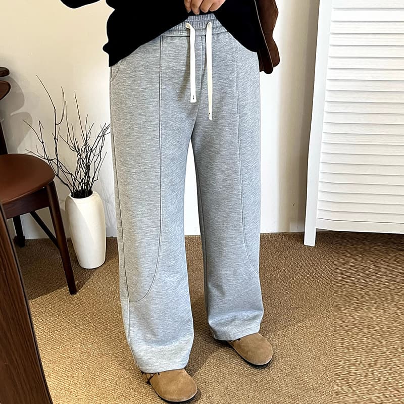 Plus Size Women's High-Waist Casual Loose Wide-Leg Sweatpants 2025 Winter Fat mm Versatile Fleece-Lined Pants NK1350