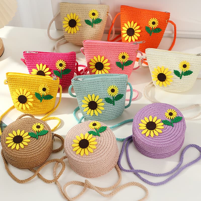 Summer Girls' Bag Pastoral Style Straw Bag Woven Bag 2025 New Cute Fashionable Girls Crossbody Straw Woven Bag