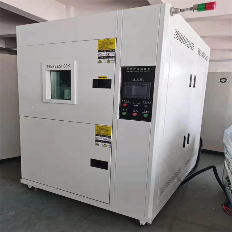 High-Low Temperature Thermal Shock Chamber with Precise Temperature Control, Minimal Fluctuation, Stainless Steel Interior, Electrostatic Paint Exterior