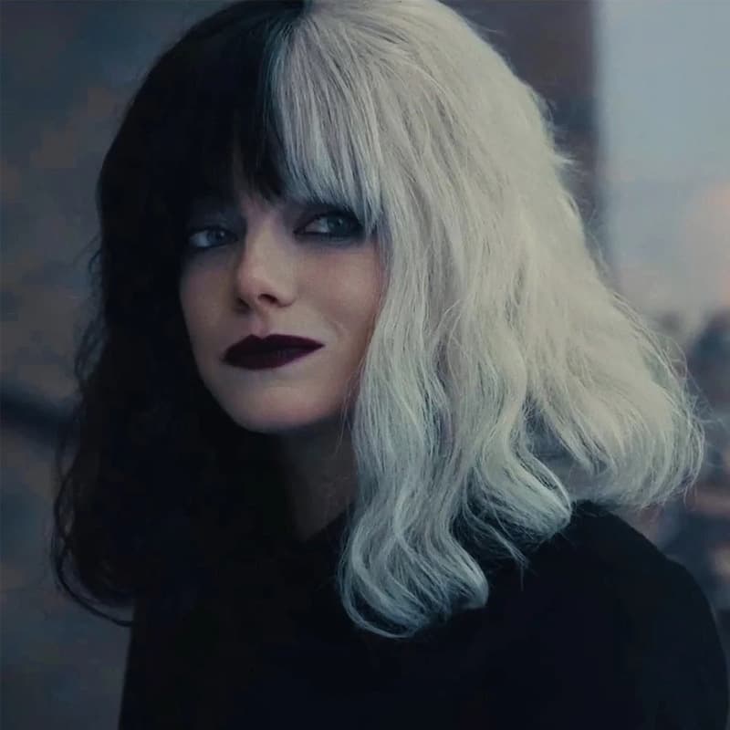 Long Curly Halloween Cosplay Wig for Women Black And White Witch Style Factory Stock Available Can Be Dyed And Styled