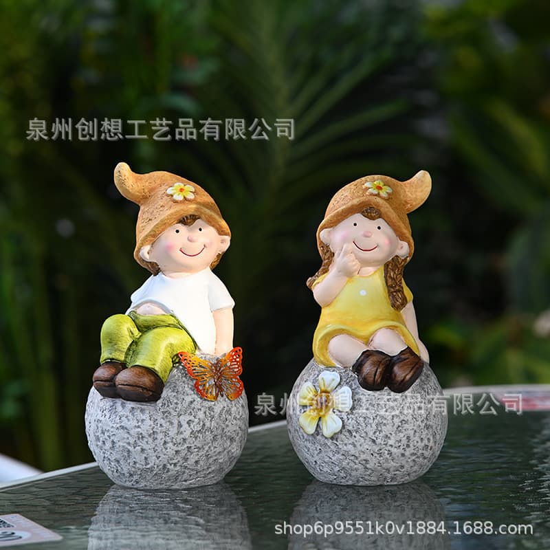 Cross-border home furnishings for boys and girls ceramic creative desktop office living room decoration ceramic crafts furnishings