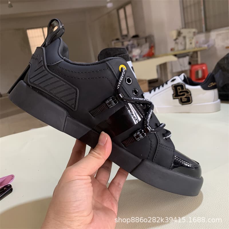 Men's Casual Slip-on Shoes Fashionable Breathable Slip-resistant Comfortable Walking Shoes