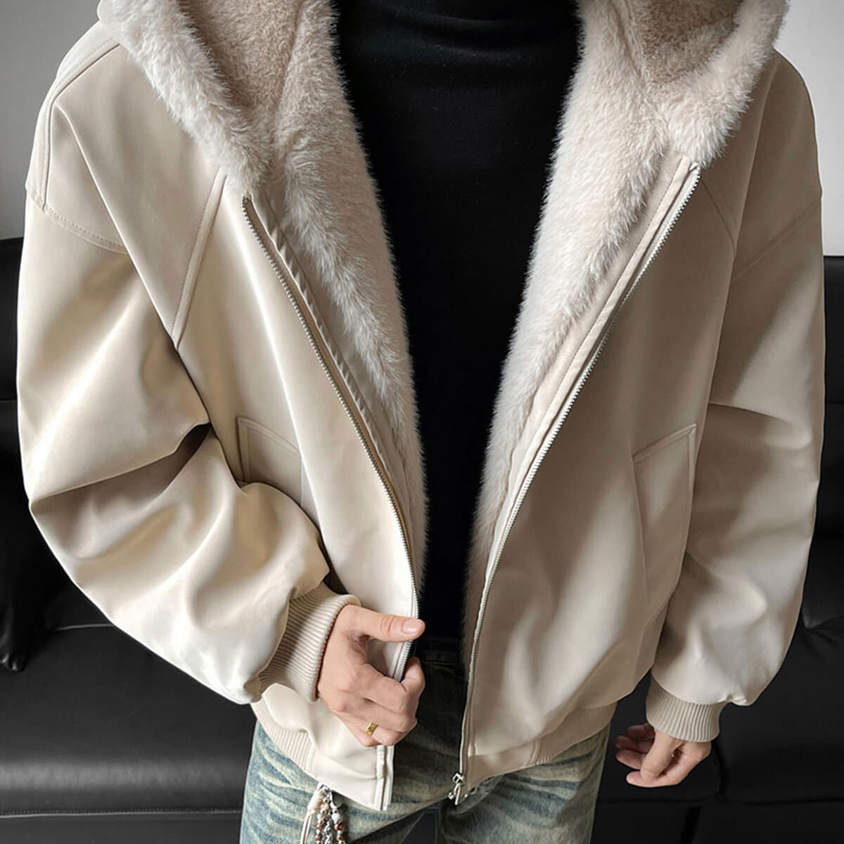 American-style fleece-lined leather cotton-padded jacket for men and women, winter thickened coat with a rugged and stylish look, three-proof fur collar.