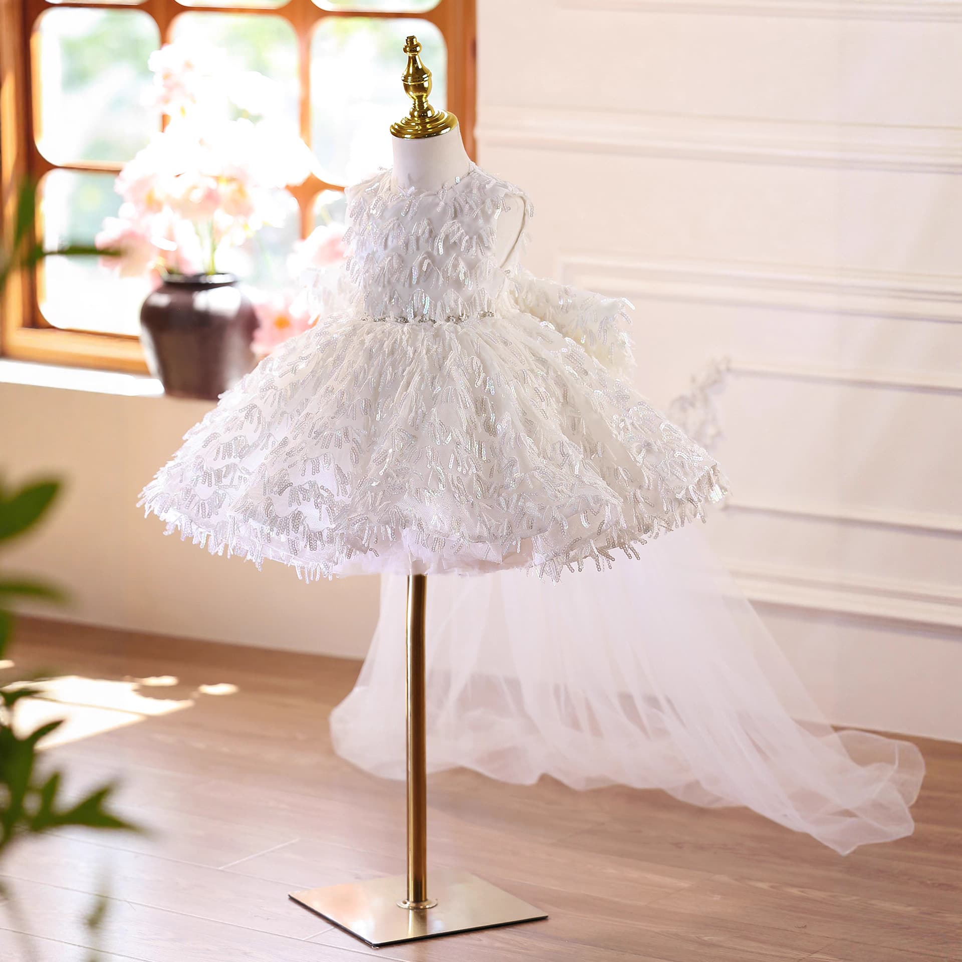 Girl's Formal Dress with Train, Premium Flower Girl Wedding Dress, Children's Piano Performance Birthday Party Princess Gown