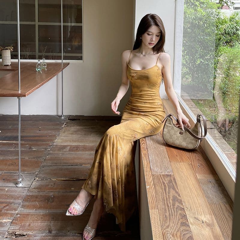 2025 Summer Tea Break French Bow Print Dress New Vintage Style Halter Waist Fairy Long Dress