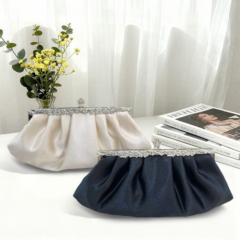 Celebrity Dinner Clutch Bag, Women's Pleated Clutch Bag, White Evening Dress, Pearl Bag, Evening Wear, Cheongsam Women's Bag
