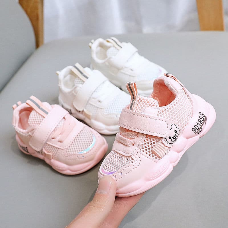 Toddler Shoes Baby Boys Girls First Walkers Non-slip Soft Sole Crib Shoes Suitable For Indoor Outdoor Wear
