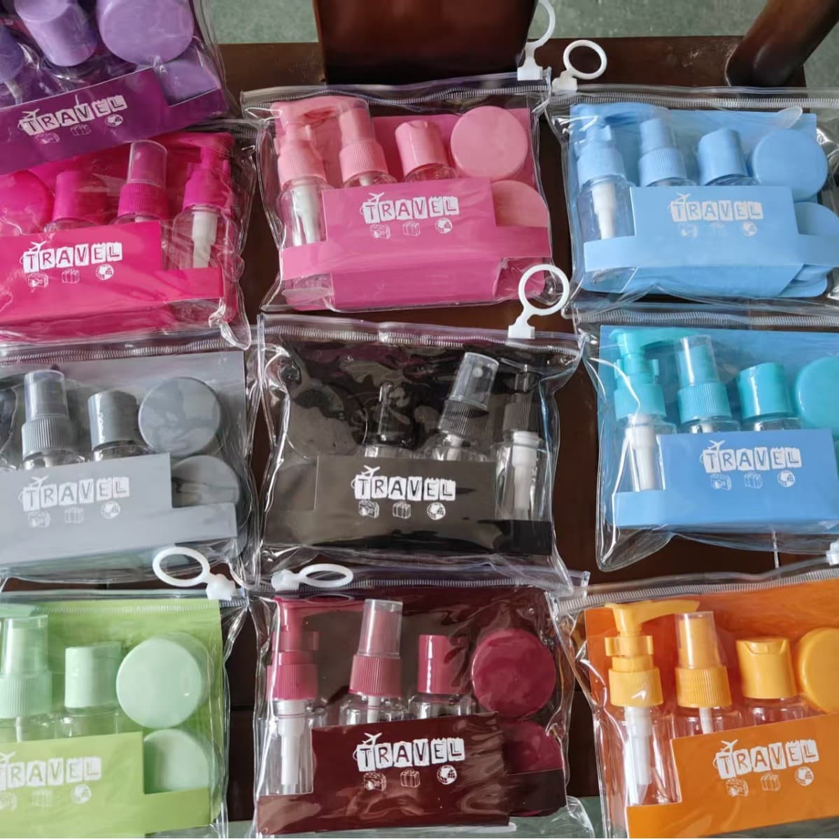 Portable Six Pack Travel Cosmetics Skincare Products Bottled suit Press Type Water Replenishing Spray Bottle Empty Bottle