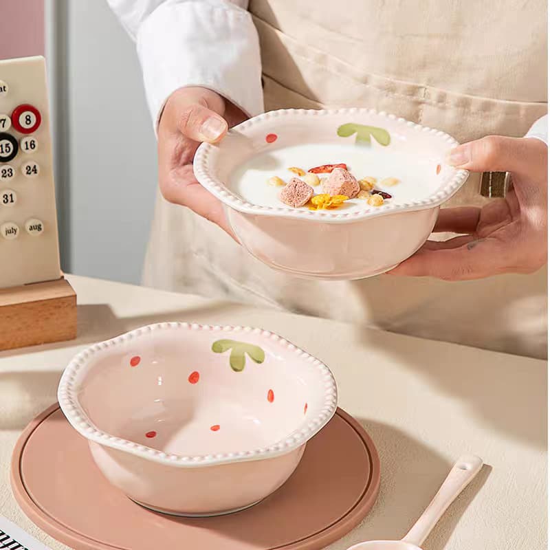 Ceramic underglaze bead dot bowl, dessert bowl, household fruit salad breakfast wheat yogurt bowl, cute noodle bowl and soup bowl