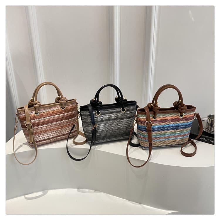Summer Colorful Trendy Straw Woven Bag Fashionable 2025 New Crossbody Bag Stylish Handheld Woven Bucket Bag