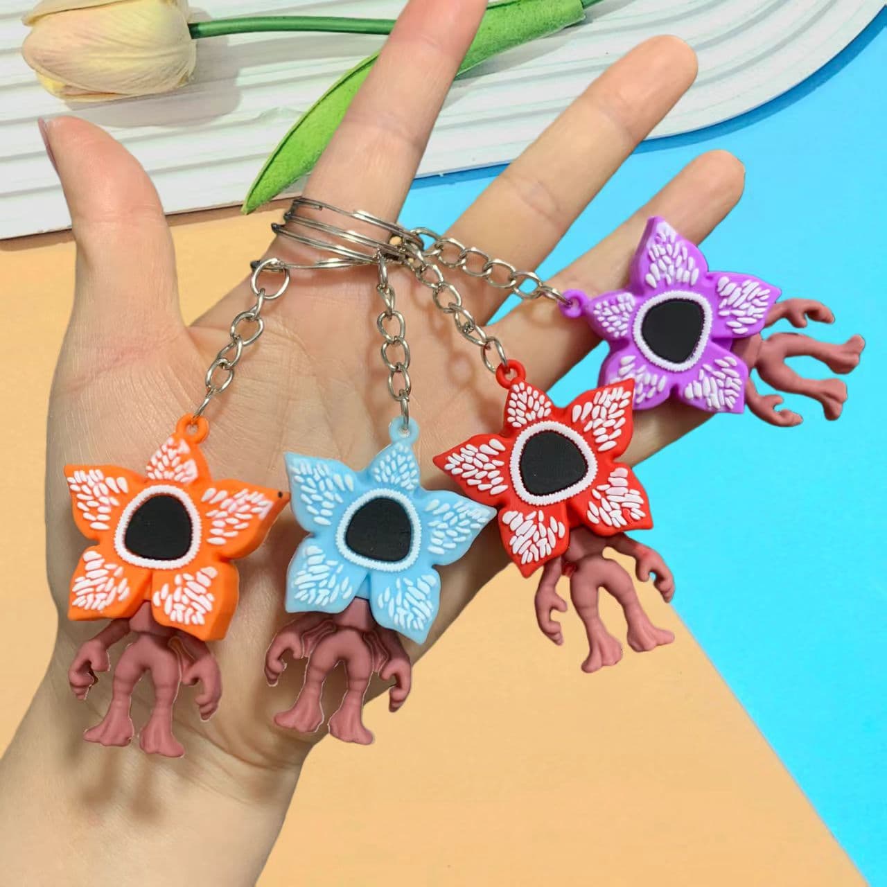 Cross-border Cartoon Stranger Tales Carnivorous Flower Figurine Keychain with Strange Ornaments, Student Backpack Small Charms