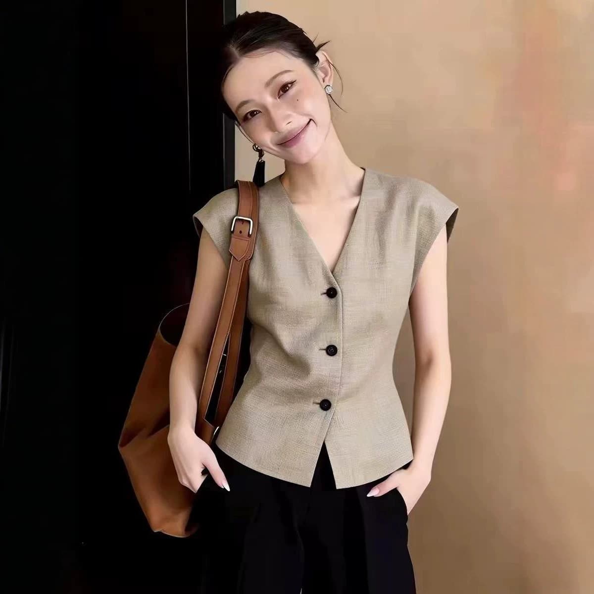Gejia Boutique Quality Spring/Summer New High-End Vest Shirt, Professional, Elegant, Commute-Ready Sleeveless Top