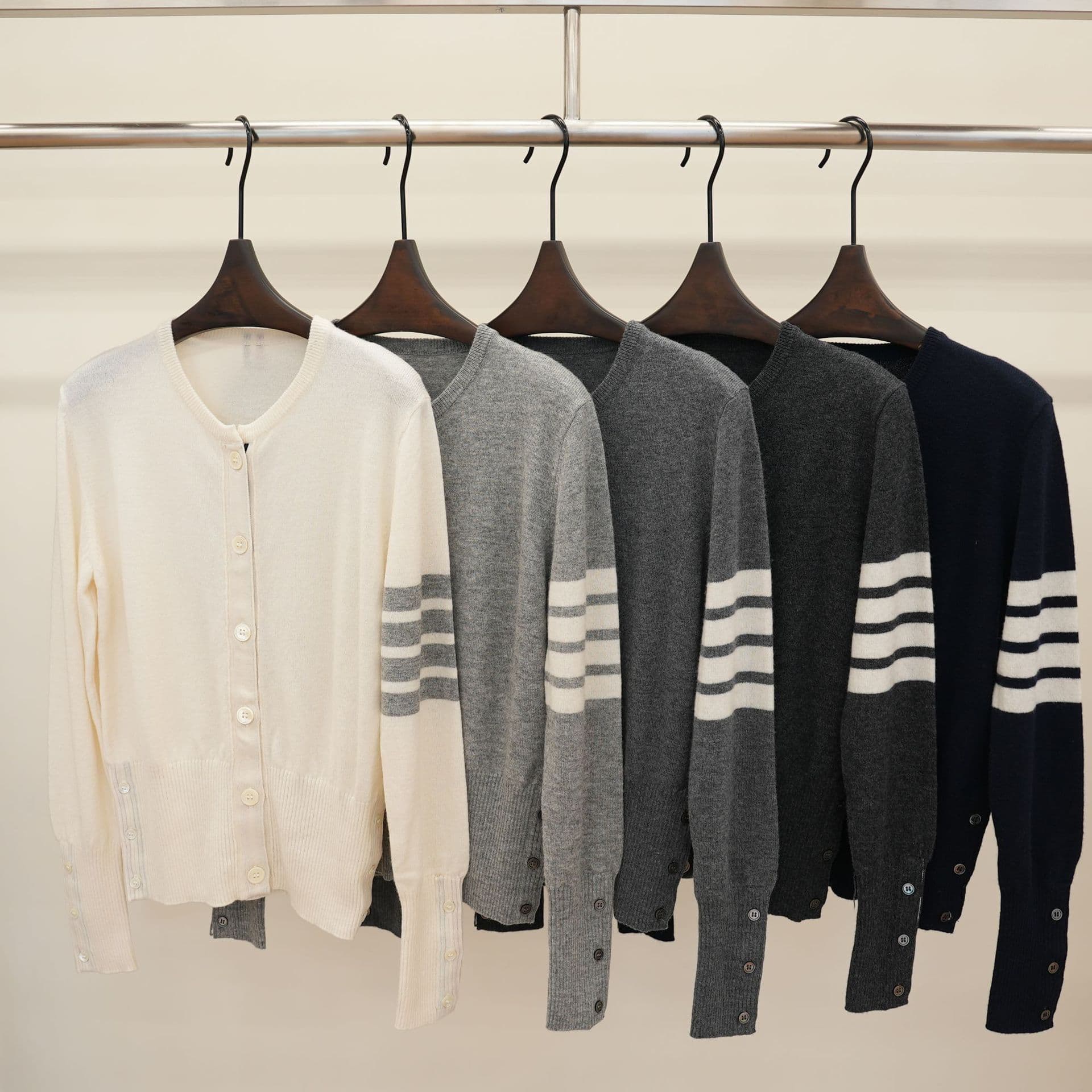 24SS TB style round neck cardigan wool sweater five-button sweater spring and autumn college women's style