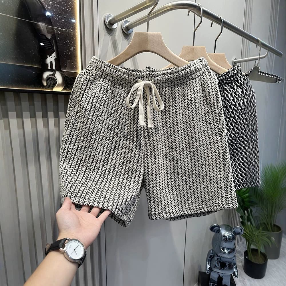 Luxury Trendy Houndstooth Shorts for Men Loose Fit Quarter-Length Beach Shorts Retro Casual Shorts Men's Summer Sports Shorts