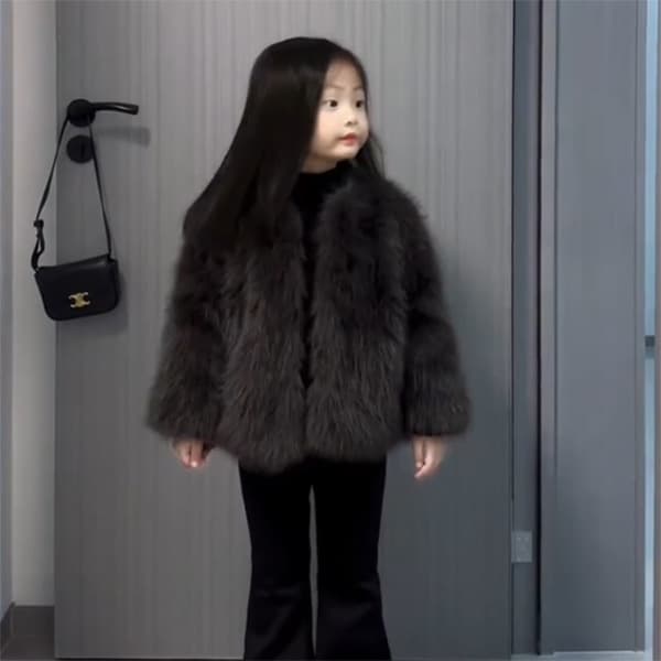 Girls' Thick Furry Coat Winter Stylish Short Faux Fur Warm Cotton Jacket New Faux Fox Fur