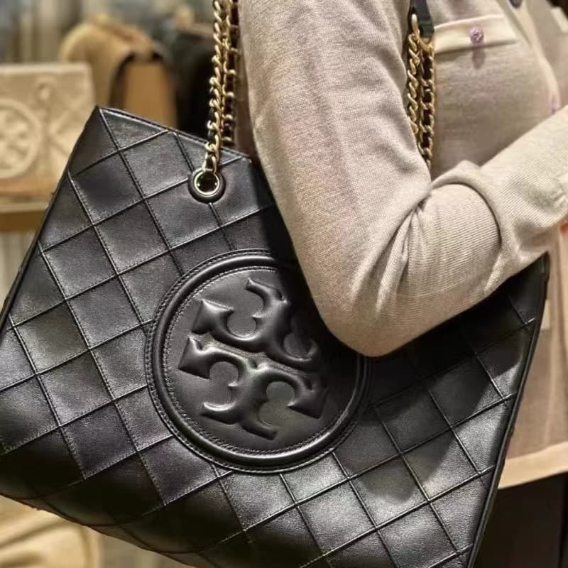 TB Women's Bag Authentic 2023 New Fleming Large Capacity Lambskin Chain Bag Shopping Bag European and American Vintage