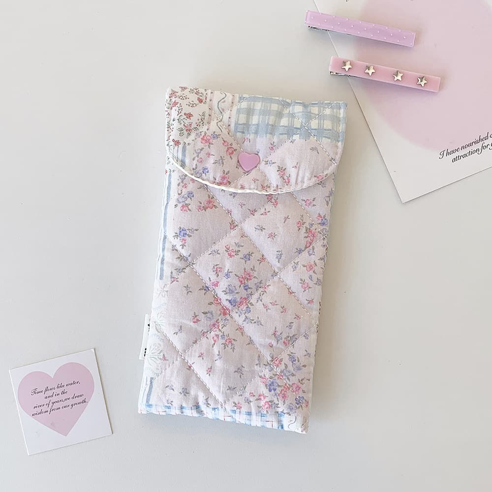 Korean-style quilted floral pencil case, high-appearance cotton-padded sketch pen organizer, travel sunglasses dust-proof bag
