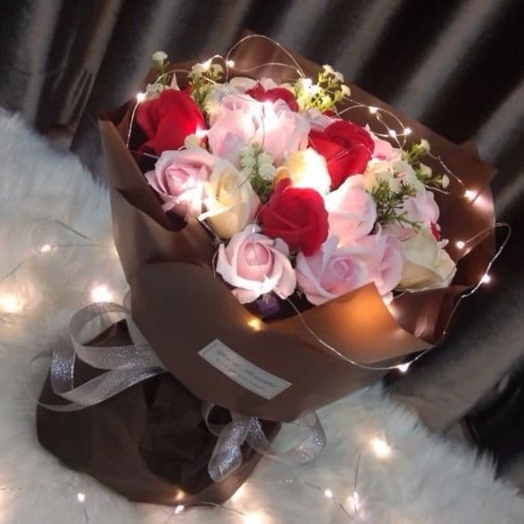 Finished Valentine's Day Gift for Her Soap Flower Bouquet Confession for Girlfriend Birthday Creative Romantic Ceremony