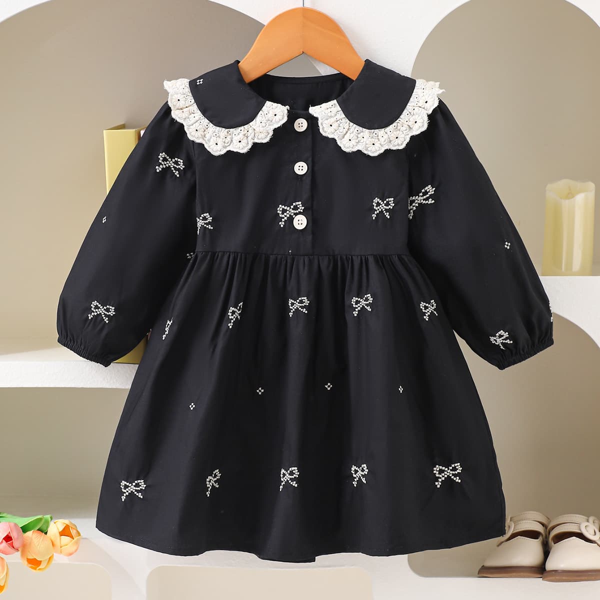 Korean-style girls' dress for spring and autumn, long-sleeved with lace-trimmed Peter Pan collar, embroidered bow, black princess dress for baby girls
