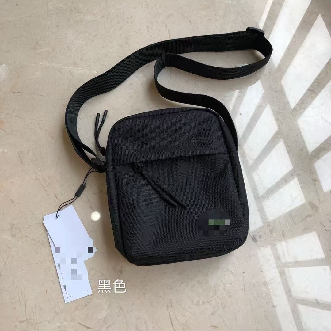LA Crocodile Classic Crossbody Bag with Embroidered Logo, Lightweight Shoulder Bag, Water-Resistant Fabric, 12 Colors Available