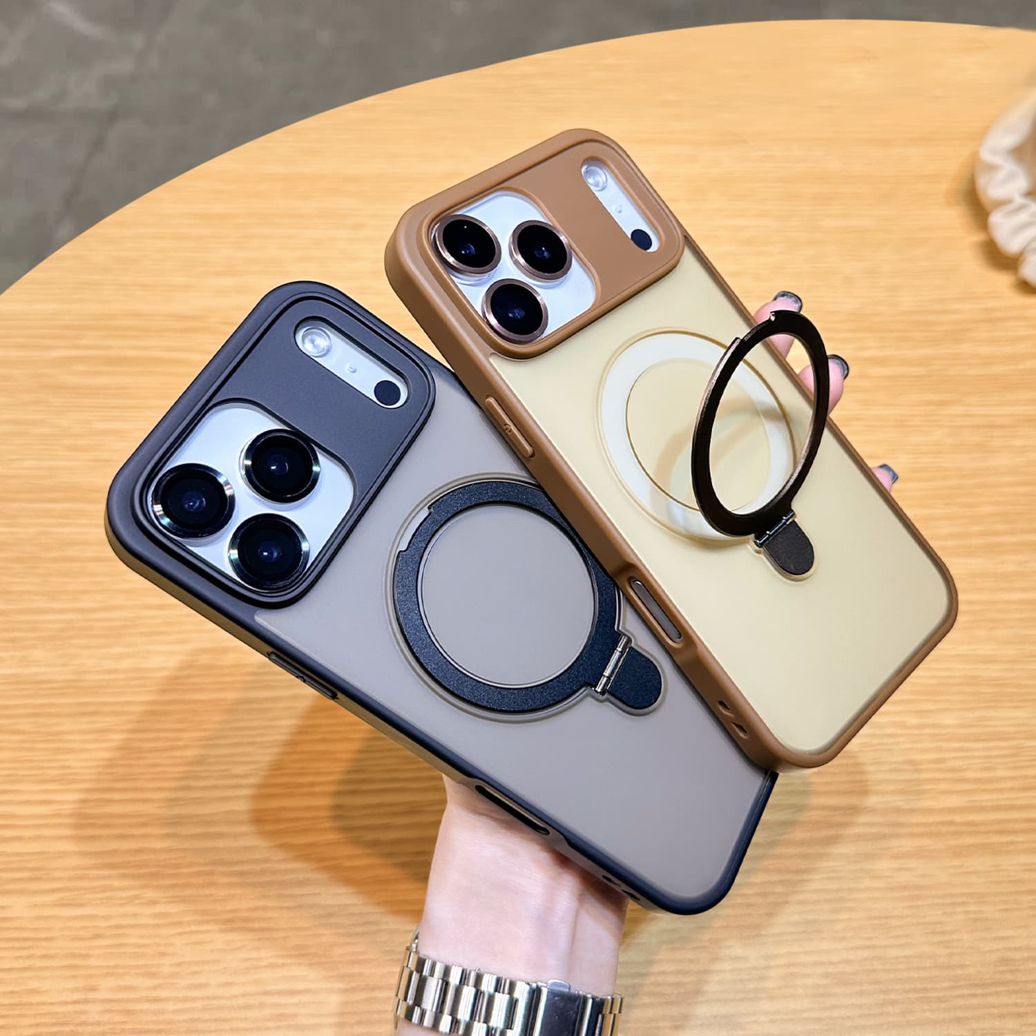 Cross-border exclusive iPhone18 PROMAX magnetic fulcrum holder mobile phone case suitable for iPhone 17 with lens film 16