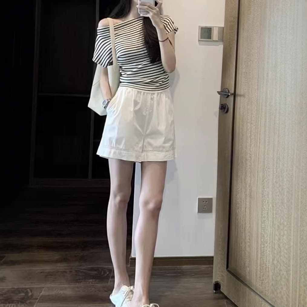 Striped One-Shoulder Short-Sleeve T-Shirt for Women 2026 Summer New Korean Style Fitted Slant Neck Off-Shoulder Top Fashion