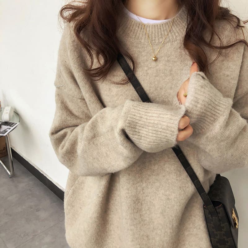 Korean Chic Autumn/Winter Simple Elegant Round Neck Side Slit Loose Versatile Lantern Sleeve Soft Pullover Knit Sweater