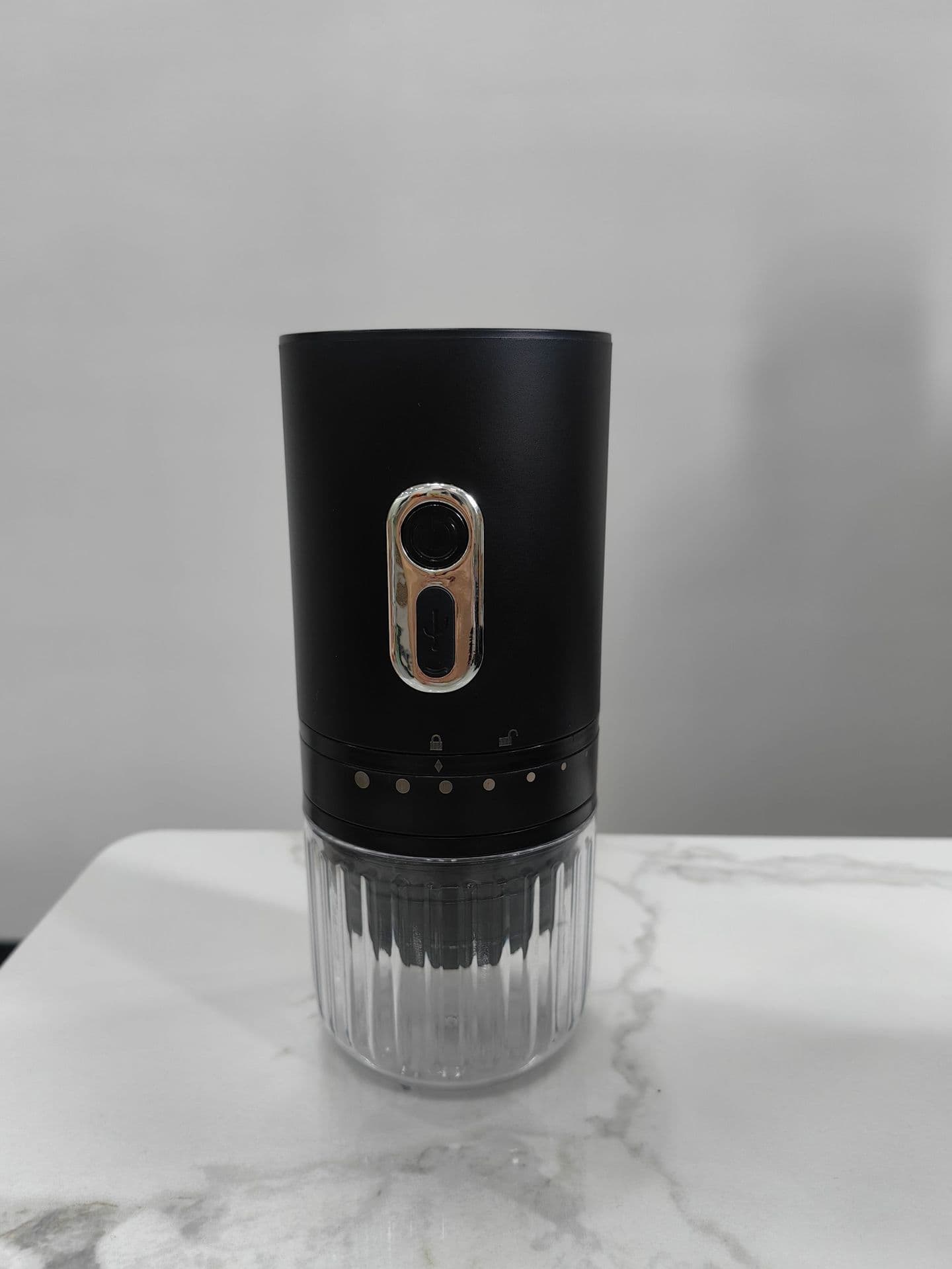 Cross-border Home Portable Coffee Machine PD Fast Charging 18W Wireless Travel Espresso Small Heating Capsule Coffee Maker